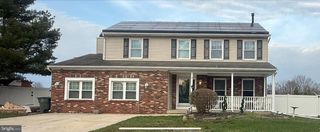 2 HOLLYBUSH DR, Glassboro, NJ 08028