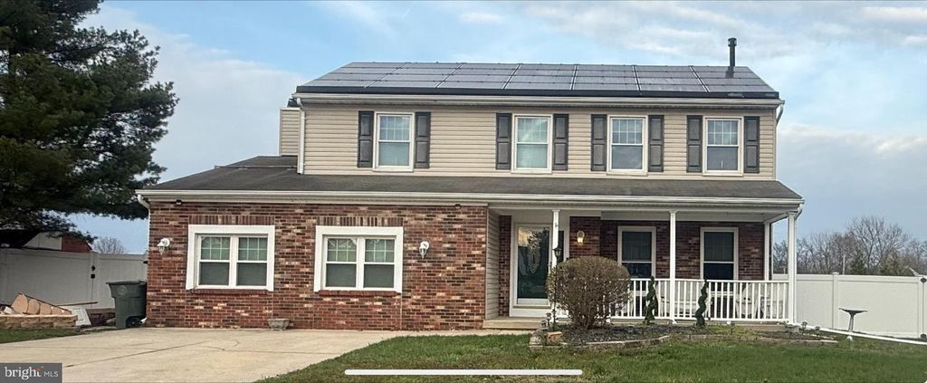 2 HOLLYBUSH DR, Glassboro, NJ 08028