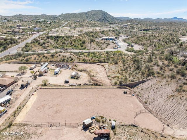 630 S KELLIS Road, Wickenburg, AZ 85390