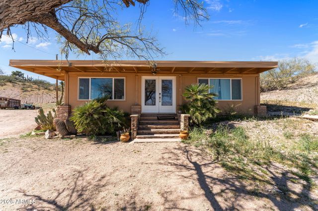 630 S KELLIS Road, Wickenburg, AZ 85390