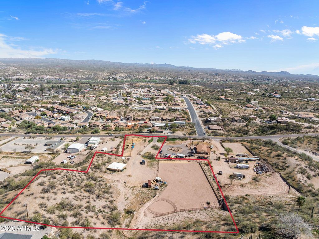 630 S KELLIS Road, Wickenburg, AZ 85390