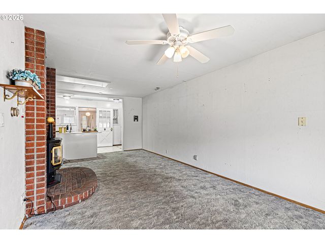 3218 Sw ISAAC Ave, Pendleton, OR 97801