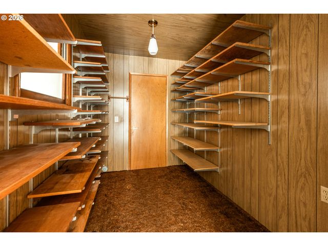 3218 Sw ISAAC Ave, Pendleton, OR 97801