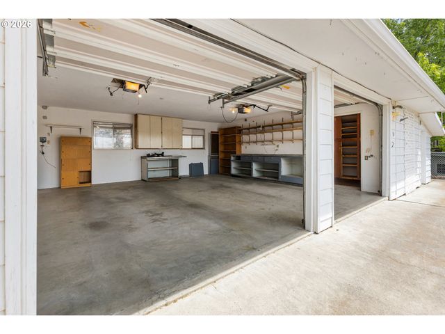 3218 Sw ISAAC Ave, Pendleton, OR 97801