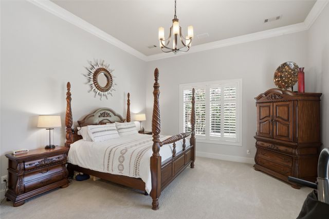 5708 W Austin Street, Broken Arrow, OK 74011