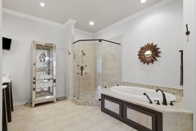 5708 W Austin Street, Broken Arrow, OK 74011