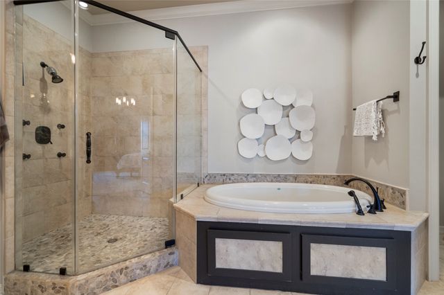 5708 W Austin Street, Broken Arrow, OK 74011