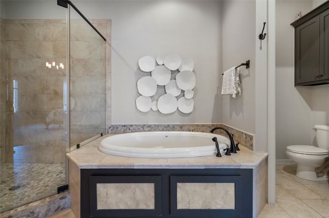 5708 W Austin Street, Broken Arrow, OK 74011