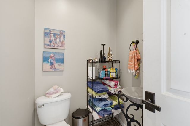 5708 W Austin Street, Broken Arrow, OK 74011