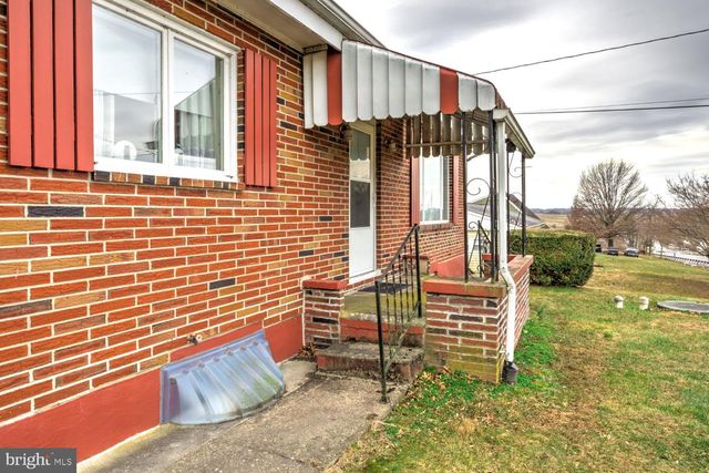 3928 OREGON PIKE, Ephrata, PA 17522