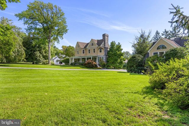 312 S WATERLOO RD, Devon, PA 19333