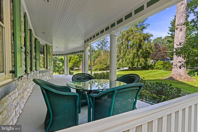 312 S WATERLOO RD, Devon, PA 19333
