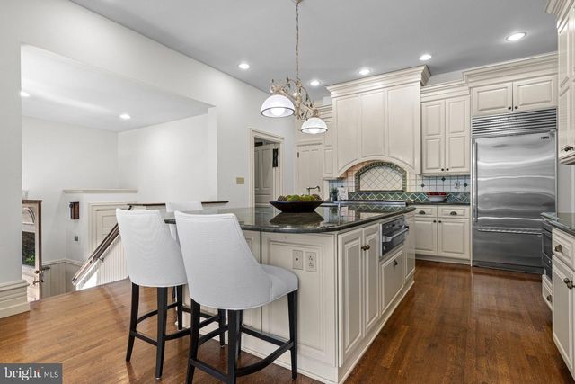 312 S WATERLOO RD, Devon, PA 19333