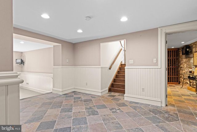 312 S WATERLOO RD, Devon, PA 19333