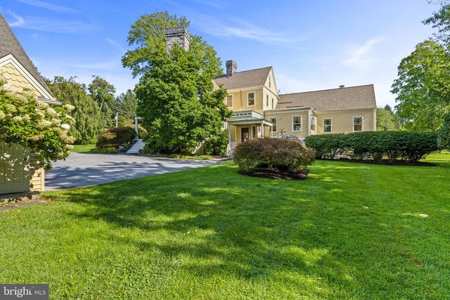 312 S WATERLOO RD, Devon, PA 19333
