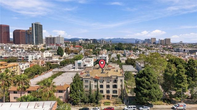 1420 S Bundy Drive 405, Los Angeles, CA 90025