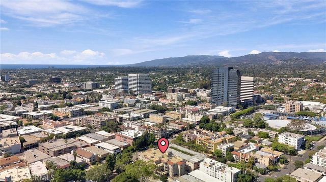 1420 S Bundy Drive 405, Los Angeles, CA 90025
