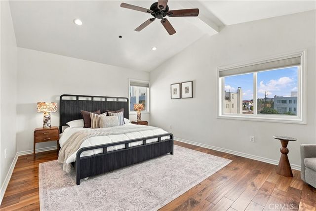 1420 S Bundy Drive 405, Los Angeles, CA 90025
