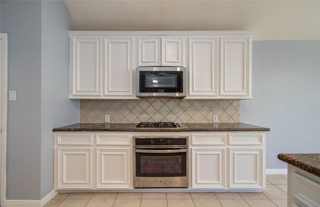 14731 Raven Hollow Lane, Humble, TX 77396