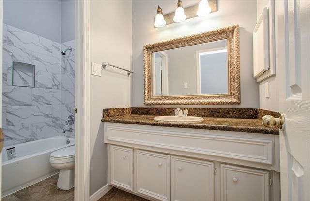 14731 Raven Hollow Lane, Humble, TX 77396