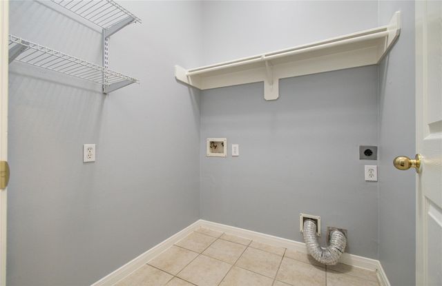 14731 Raven Hollow Lane, Humble, TX 77396