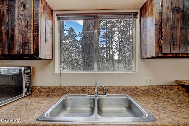 3741 N Cochise Lane, Pine, AZ 85544