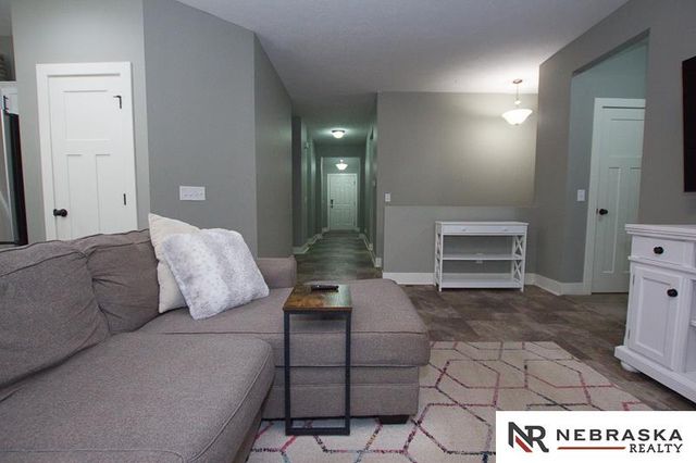 2937 W Peach Street, Lincoln, NE 68522