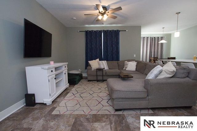 2937 W Peach Street, Lincoln, NE 68522