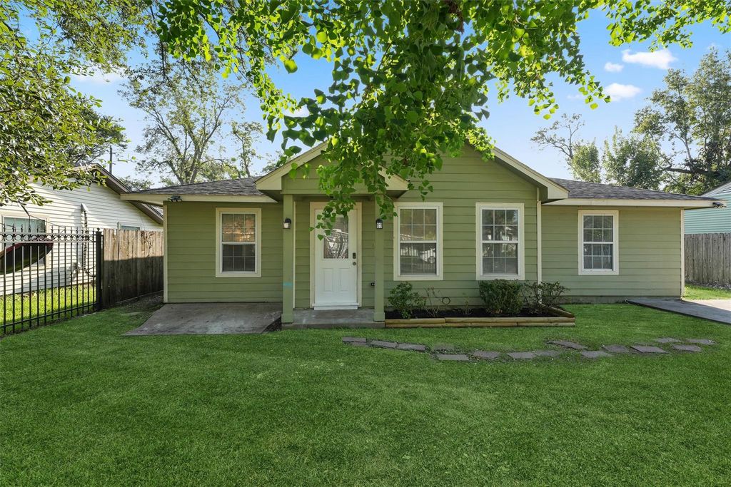 11618 Biscayne Way, Houston, TX 77076