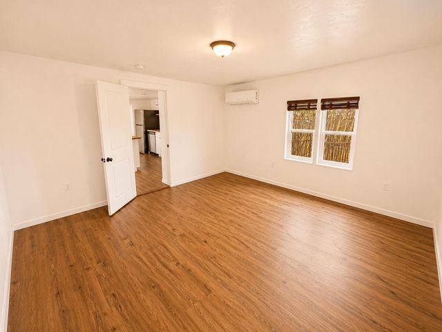 1321-A 15th Street NW, Albuquerque, NM 87104
