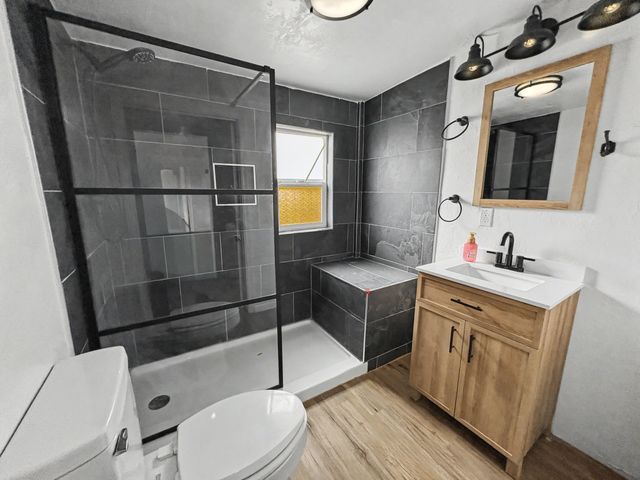 1321-A 15th Street NW, Albuquerque, NM 87104