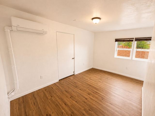 1321-A 15th Street NW, Albuquerque, NM 87104