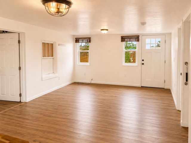 1321-A 15th Street NW, Albuquerque, NM 87104