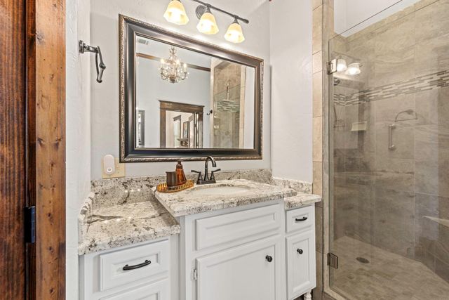 10885 Post Oak Drive, Conroe, TX 77385