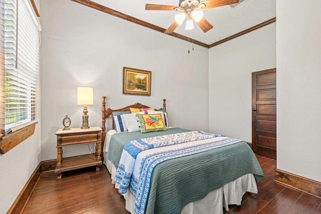 10885 Post Oak Drive, Conroe, TX 77385