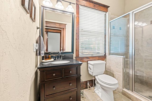 10885 Post Oak Drive, Conroe, TX 77385