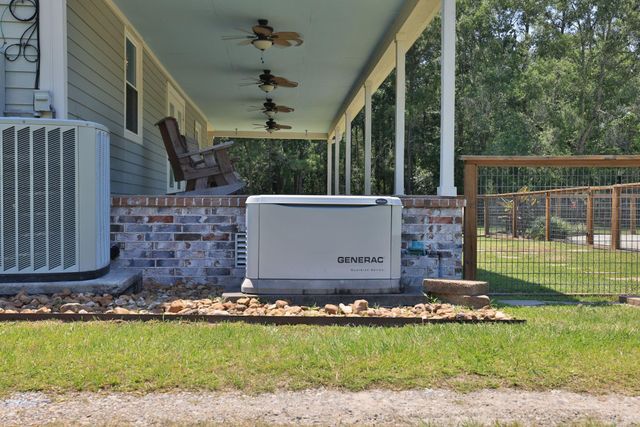 10885 Post Oak Drive, Conroe, TX 77385