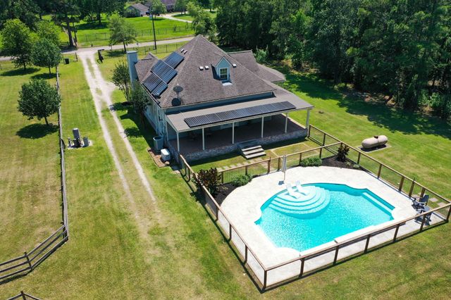 10885 Post Oak Drive, Conroe, TX 77385