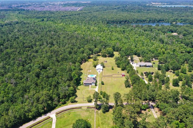10885 Post Oak Drive, Conroe, TX 77385