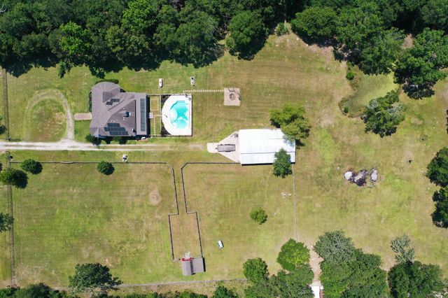 10885 Post Oak Drive, Conroe, TX 77385