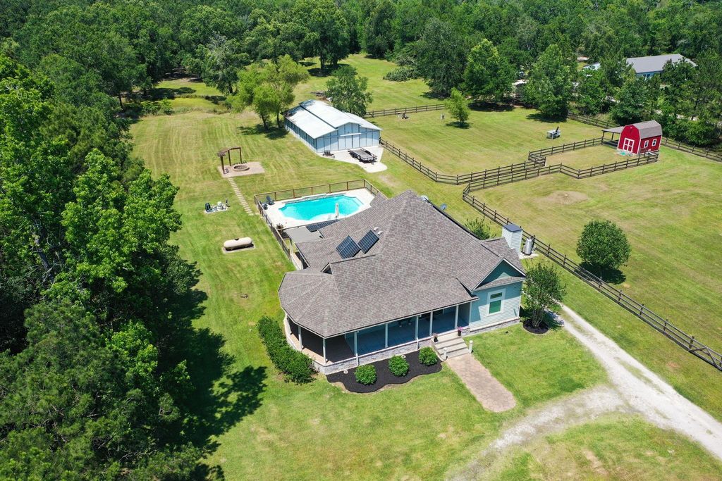 10885 Post Oak Drive, Conroe, TX 77385