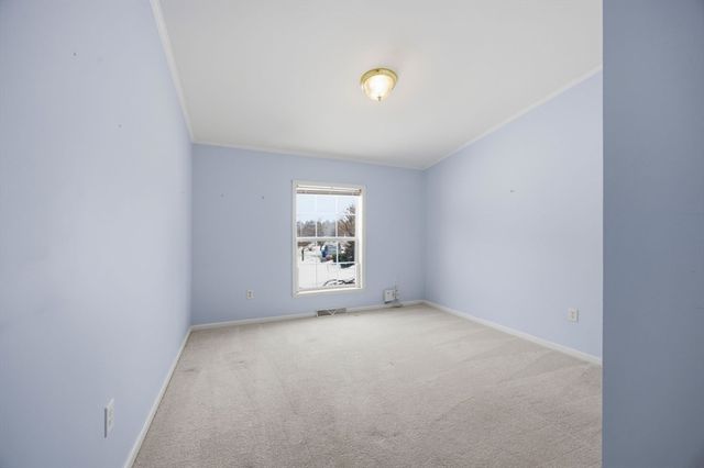 402 Blueberry Cir, Middleboro, MA 02346