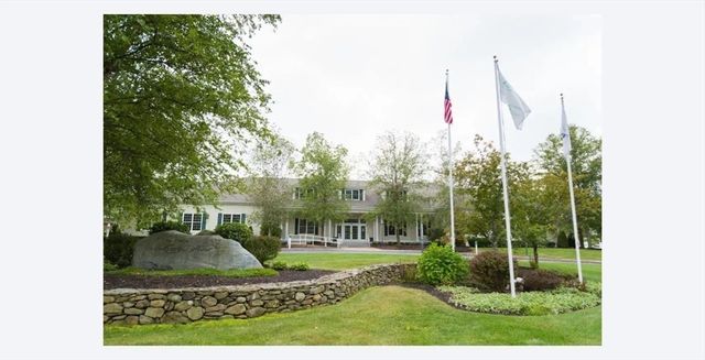 402 Blueberry Cir, Middleboro, MA 02346