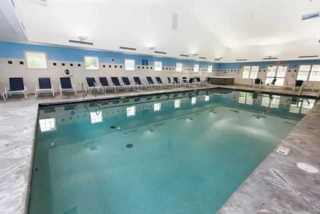 402 Blueberry Cir, Middleboro, MA 02346