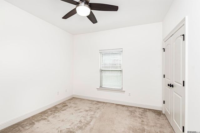 9317 Falling Oak Dr, Baton Rouge, LA 70817