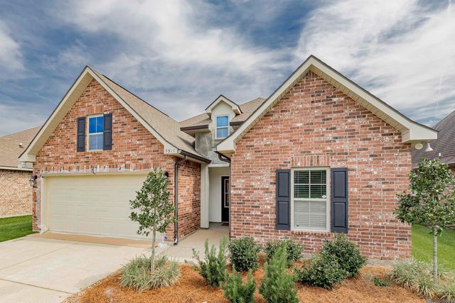 9317 Falling Oak Dr, Baton Rouge, LA 70817