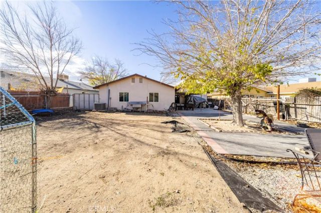 43352 Edson, Lancaster, CA 93536