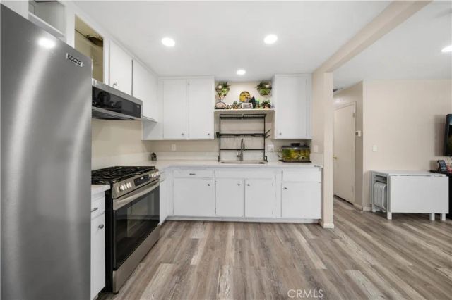 43352 Edson, Lancaster, CA 93536