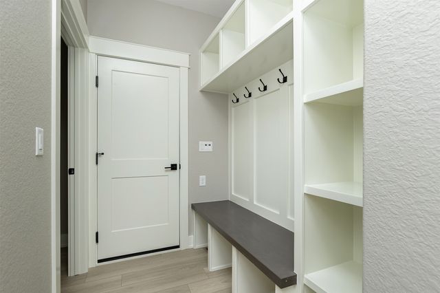 3417 NE 12th Street, Ankeny, IA 50021