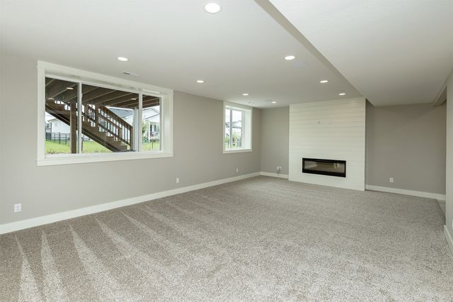 3417 NE 12th Street, Ankeny, IA 50021